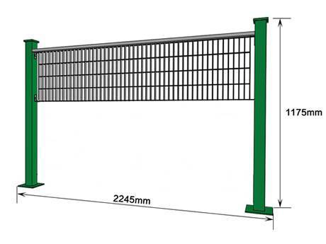 The structure of steel grating fence similar to volleyball net.