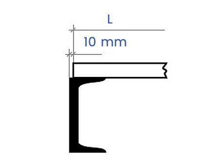 Steel grating on the support shows 10 mm distance between steel grating floor and the edge of support.