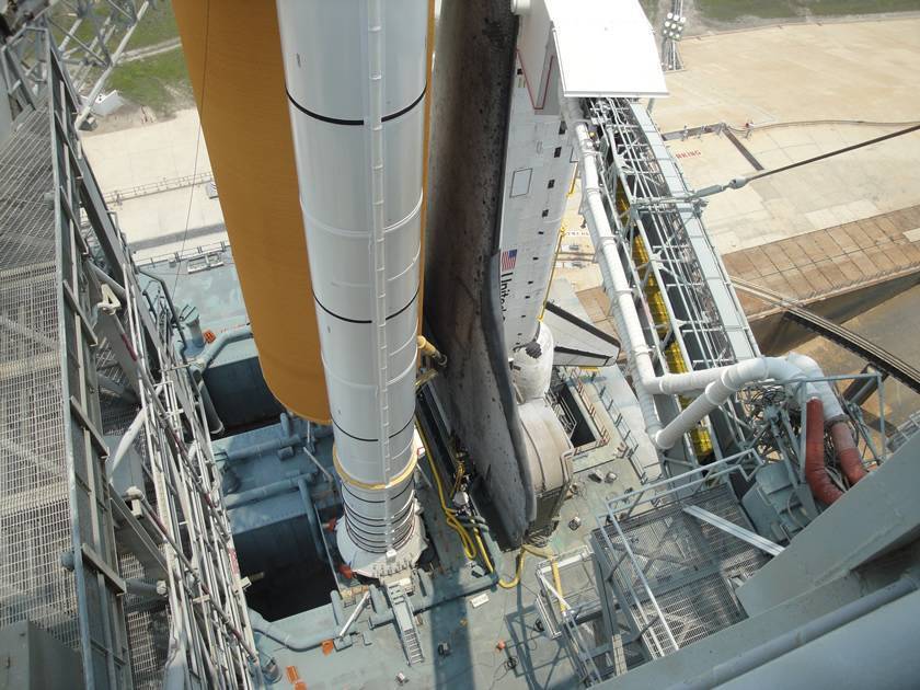 The platform shows that rocket launch pad steel grating as platforms.